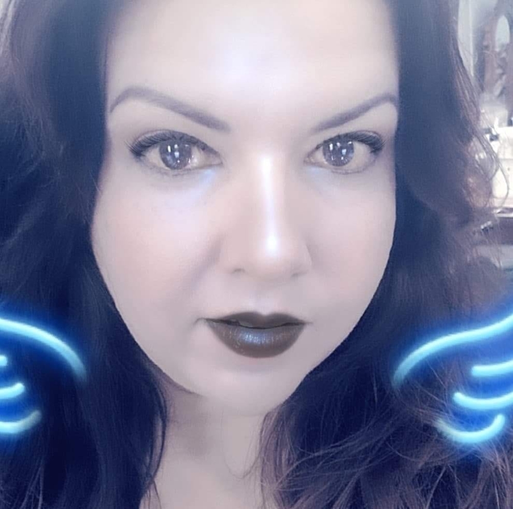 Meet your Posher, Lucy